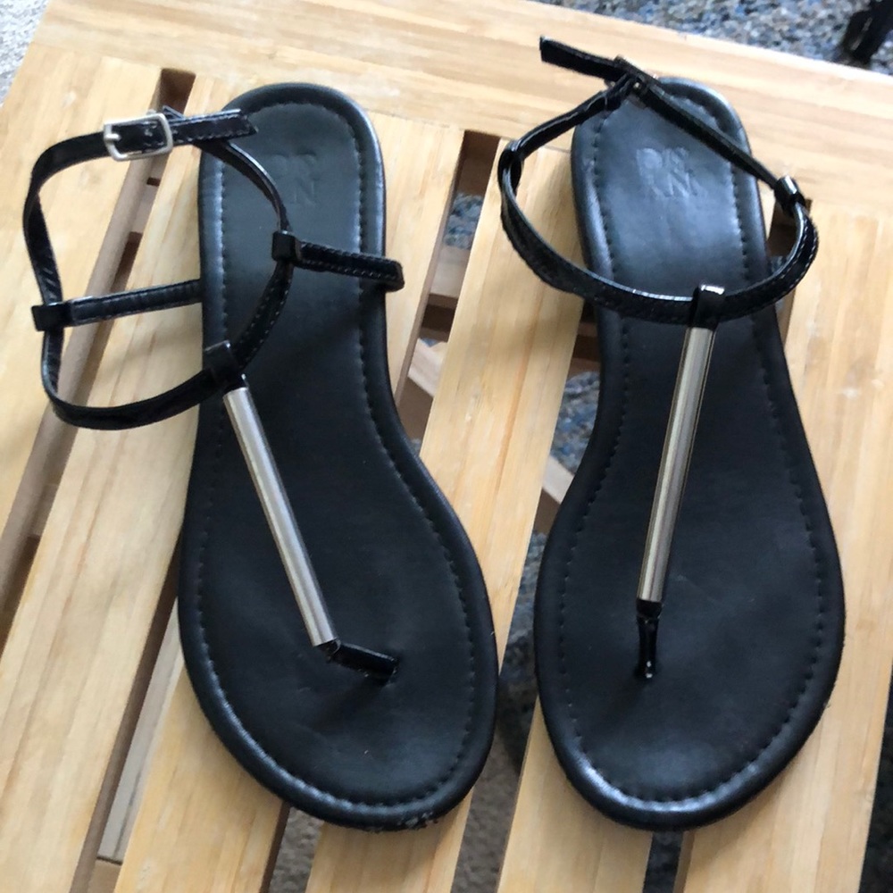 NY&Co sandals